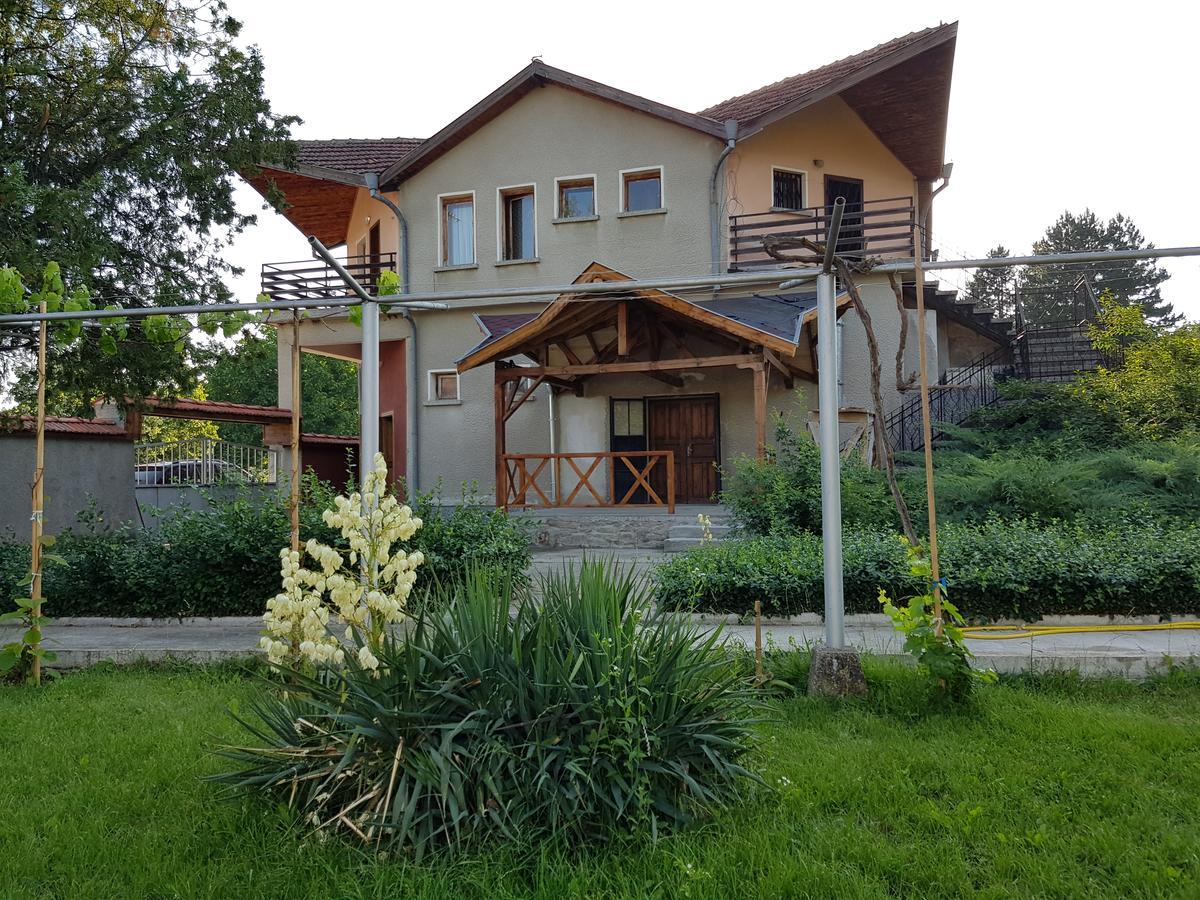 Къща За Гости Садово Guest House Sadovo Esterno foto